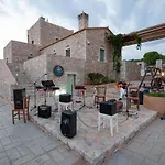 Dimitra - Mani , Traditional Archontiko Diros