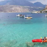 Dimitra - Mani , Traditional Archontiko * Diros