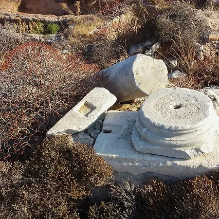 Dimitra - Mani , Traditional Archontiko * Diros