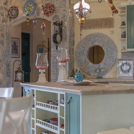 Dimitra - Mani , Traditional Archontiko بيت للعطل Diros