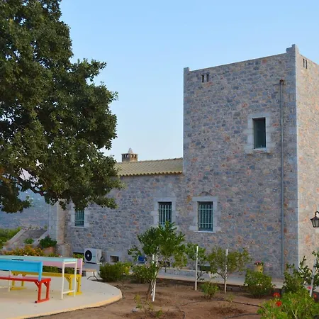 بيت للعطل Dimitra - Mani , Traditional Archontiko Diros