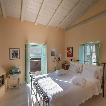 Dimitra - Mani , Traditional Archontiko