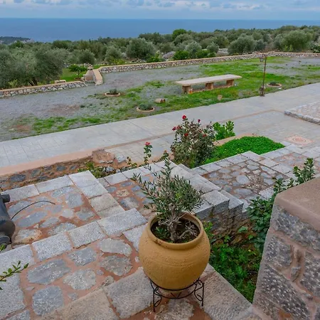 Dimitra - Mani , Traditional Archontiko