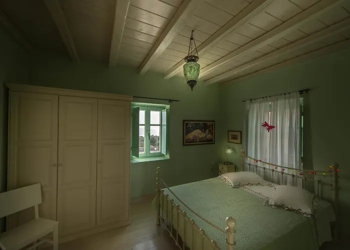 Dimitra - Mani , Traditional Archontiko *