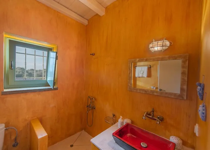 Dimitra - Mani , Traditional Archontiko Casa de Férias Diros