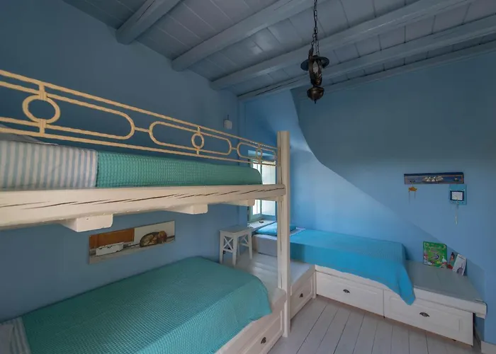 Casa de Férias Dimitra - Mani , Traditional Archontiko *