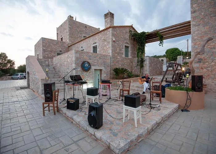 Dimitra - Mani , Traditional Archontiko Diros