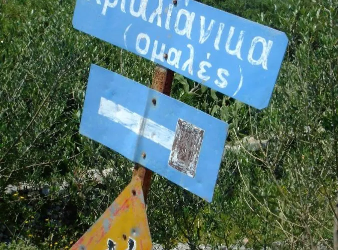 Dimitra - Mani , Traditional Archontiko