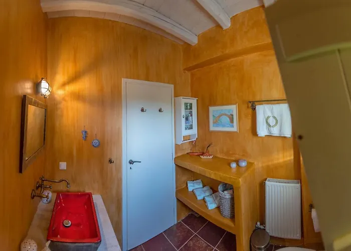 Casa de Férias Dimitra - Mani , Traditional Archontiko *