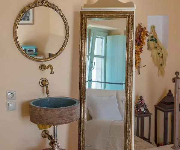 Dimitra - Mani , Traditional Archontiko